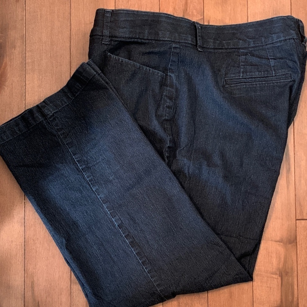 Dark Relaxed Denim 18WP